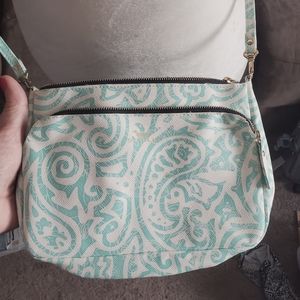 SCOUT turquoise/white zippered crossbody bag NWOT